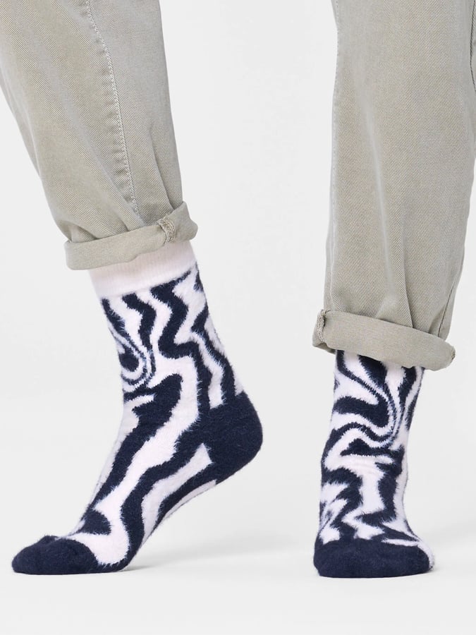 HAPPY SOCKS "FLUFFY BLACK - WHITE " UNISEX - Image 2