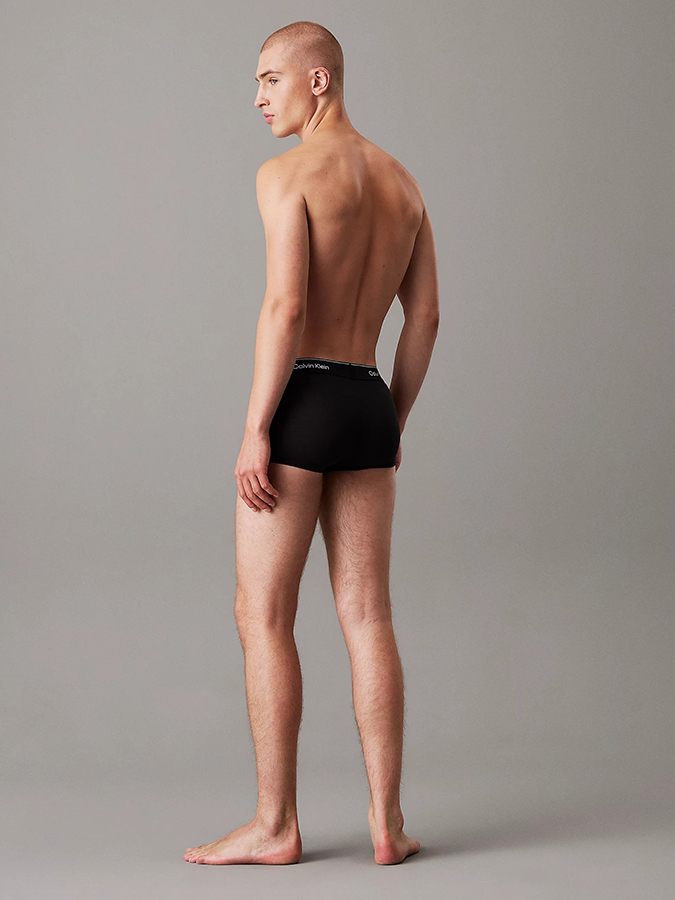 CALVIN KLEIN LOW RISE TRUNKS (3 PACK) - Image 3